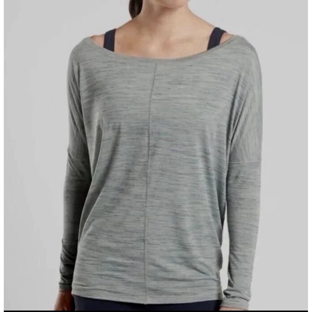 Athleta FAB! Essence Flow Loose Top Heather Gray Dolman Sleeve Boat Neck XS
